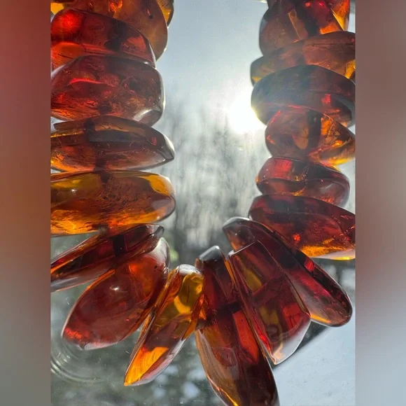 Genuine Vintage Baltic Amber Necklace - Picture 4 of 9